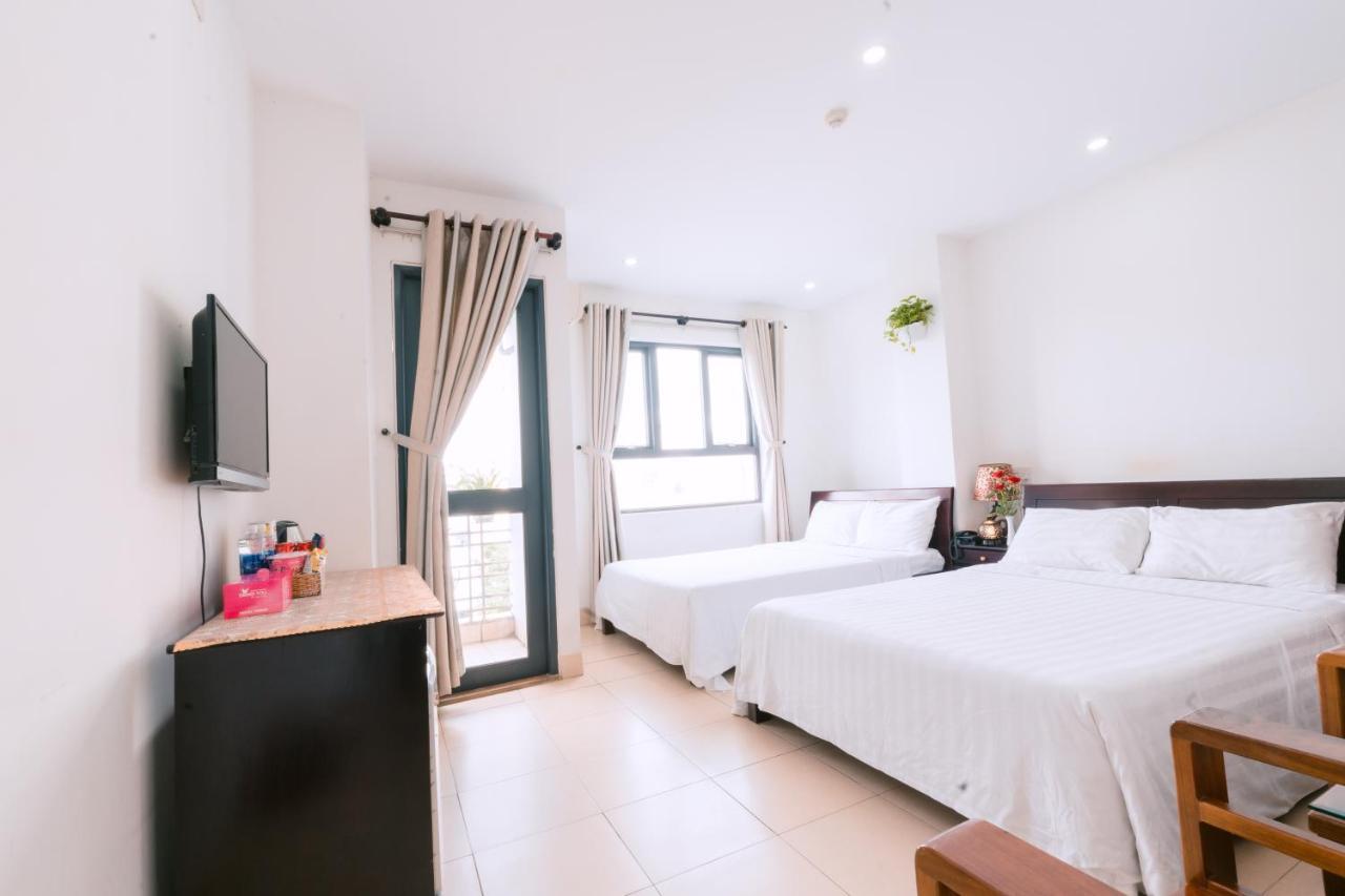 Lotus Rock Hotel Da Nang Buitenkant foto