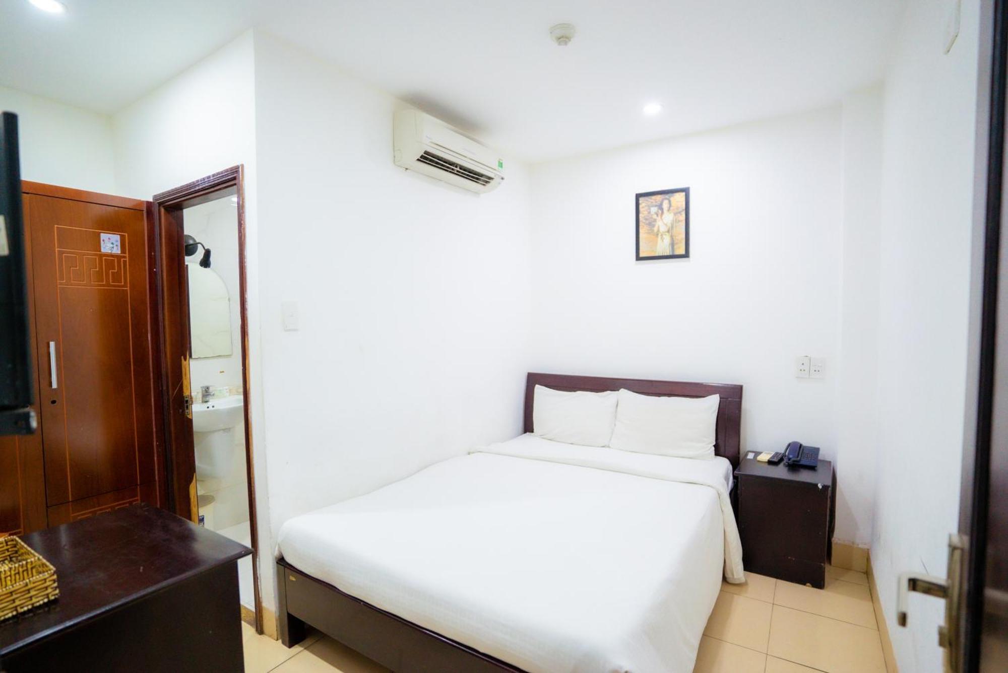 Lotus Rock Hotel Da Nang Buitenkant foto